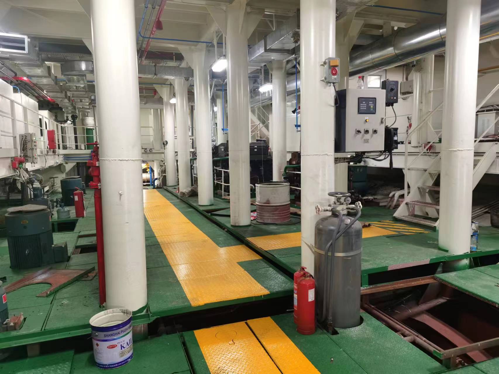 8000 T Deck Barge /LCT For Sale