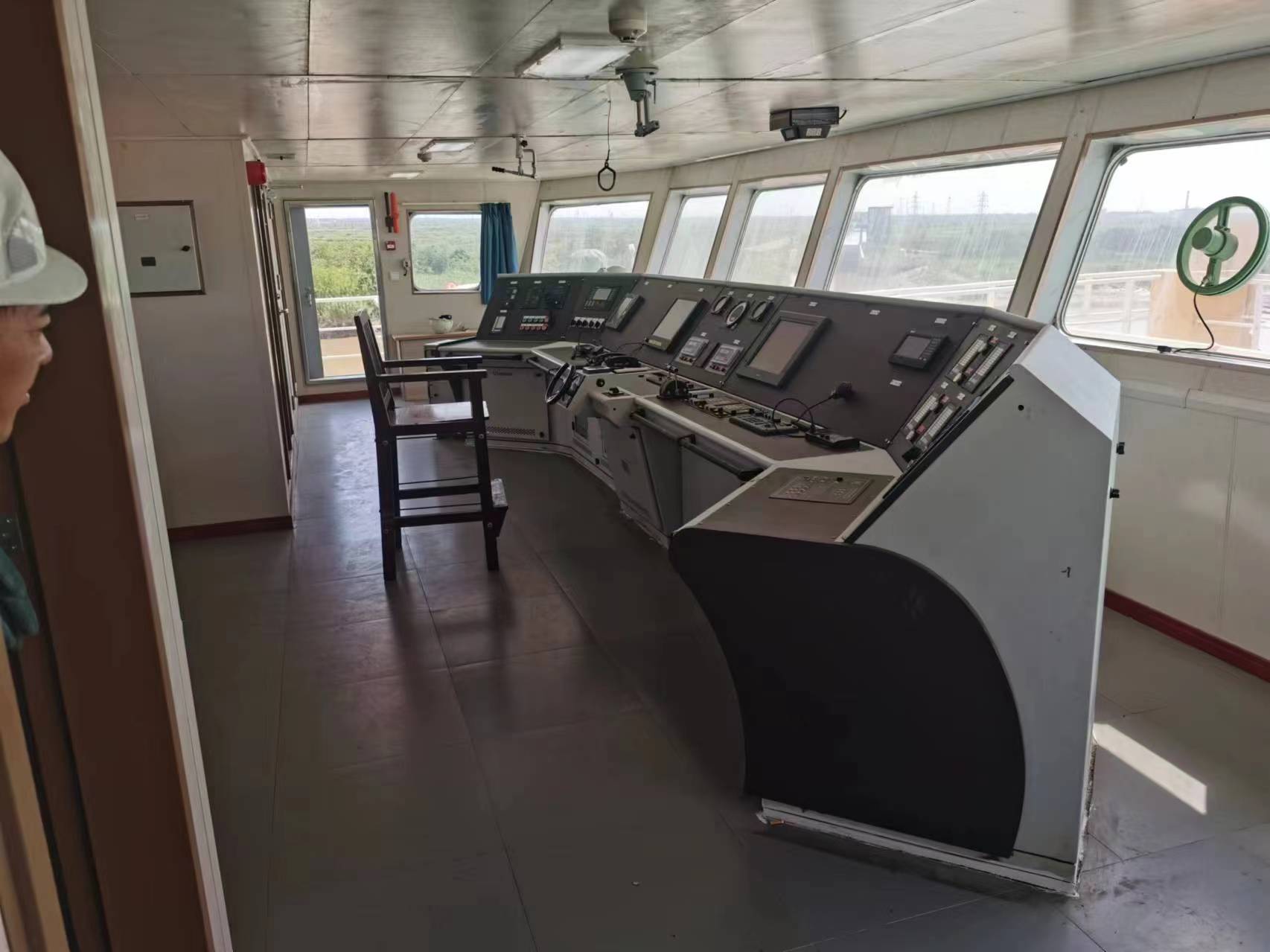 8000 T Deck Barge /LCT For Sale