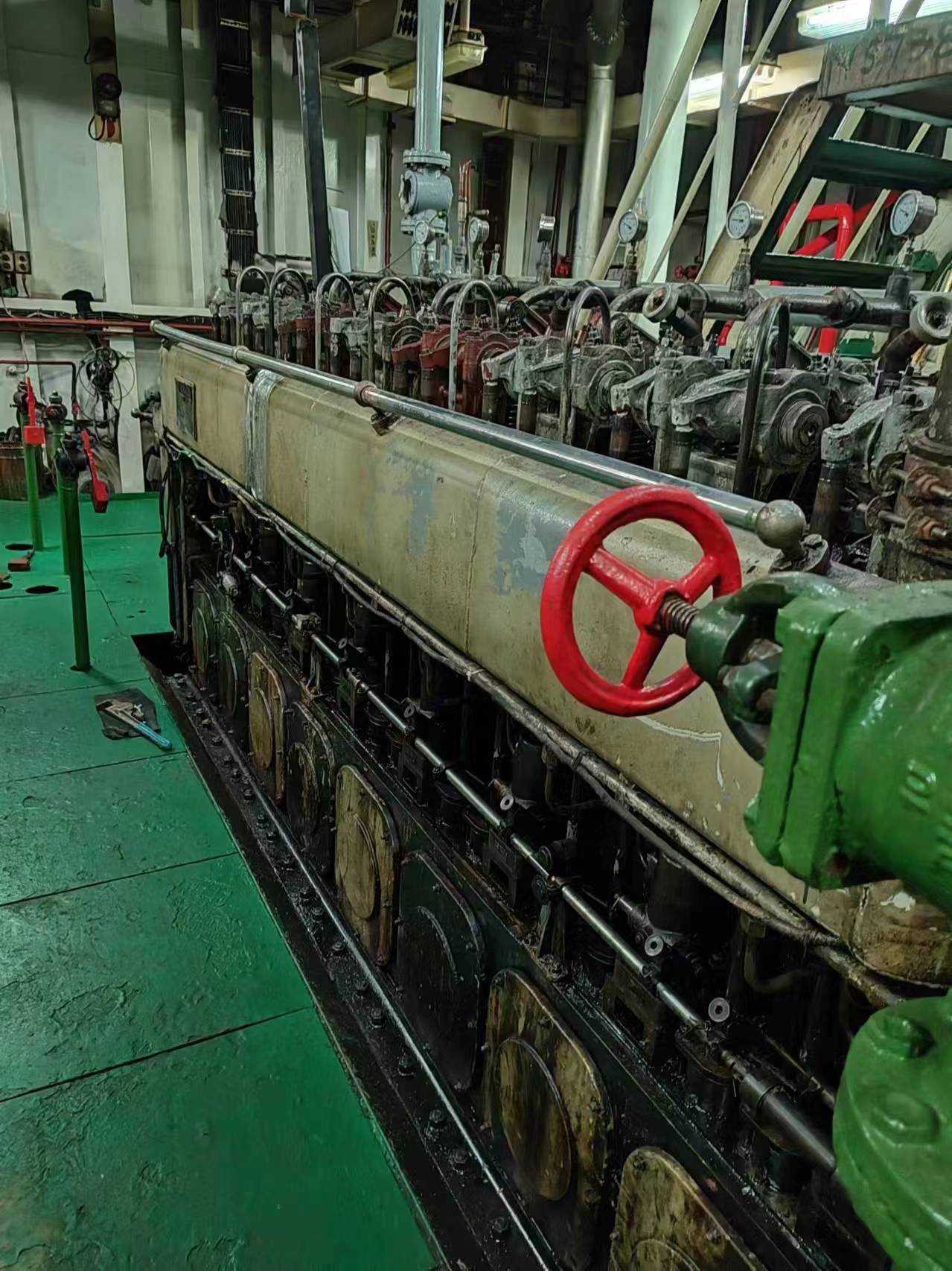 1340 T Product Oil Tanker For Sale