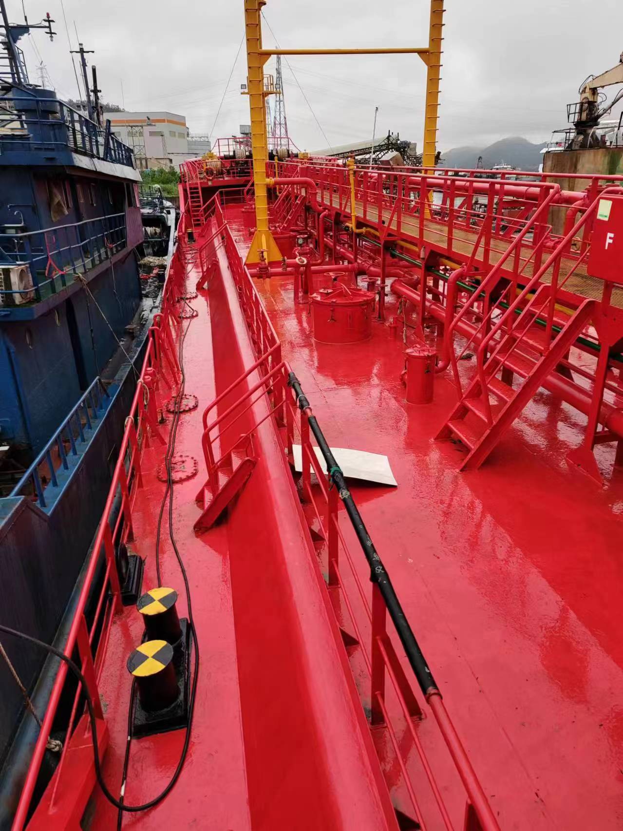 1340 T Product Oil Tanker For Sale