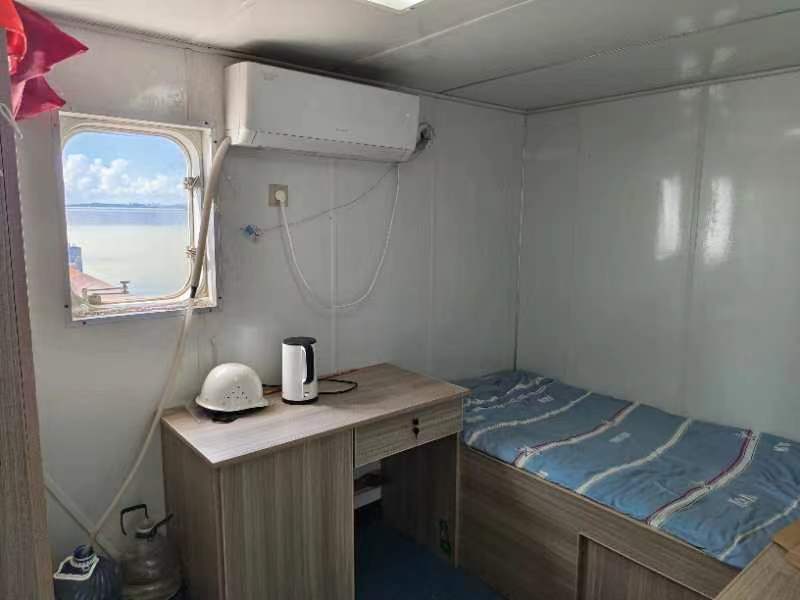 6060 T Deck Barge /LCT For Sale