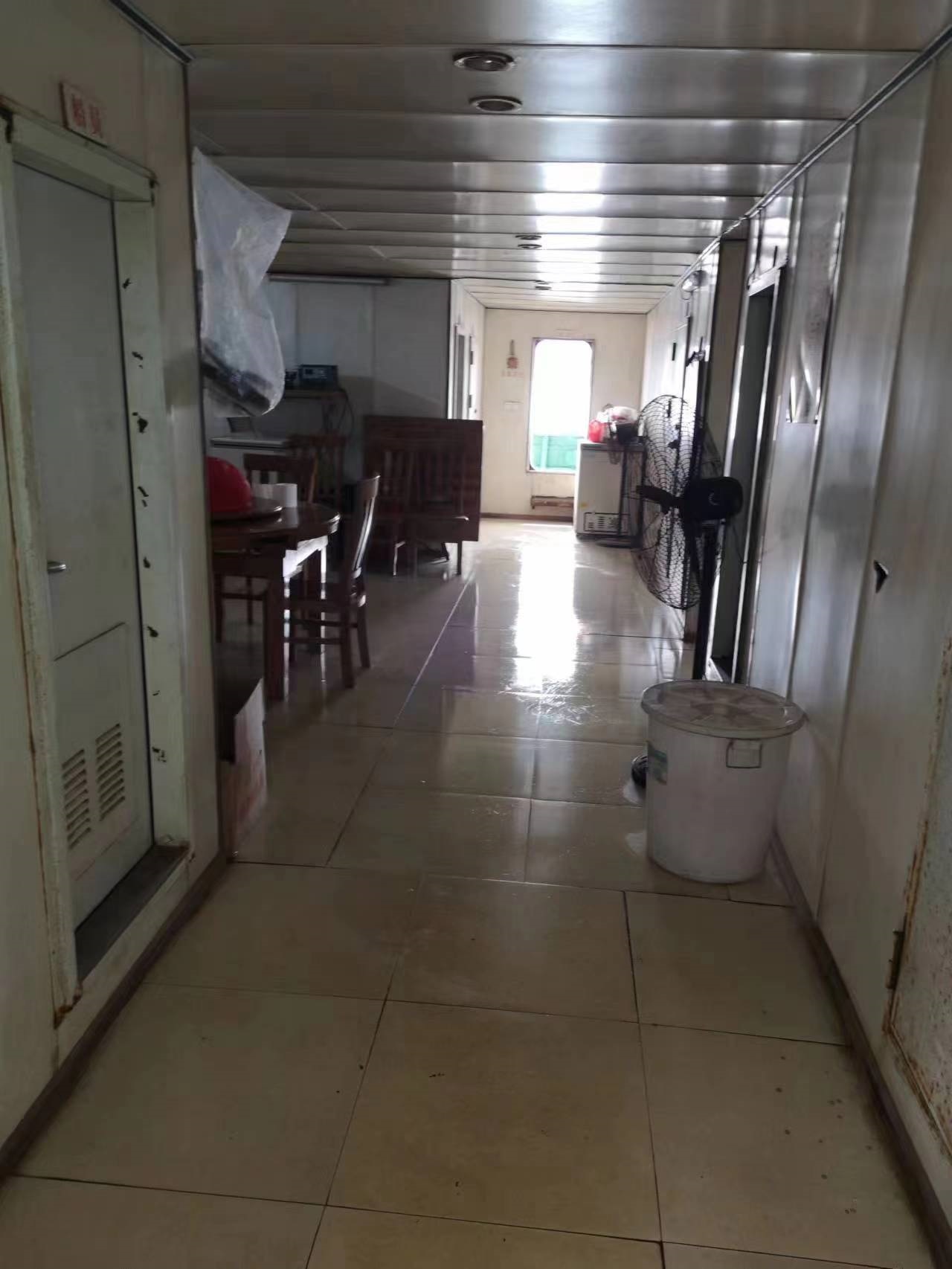 2600 T Deck Barge /LCT For Sale