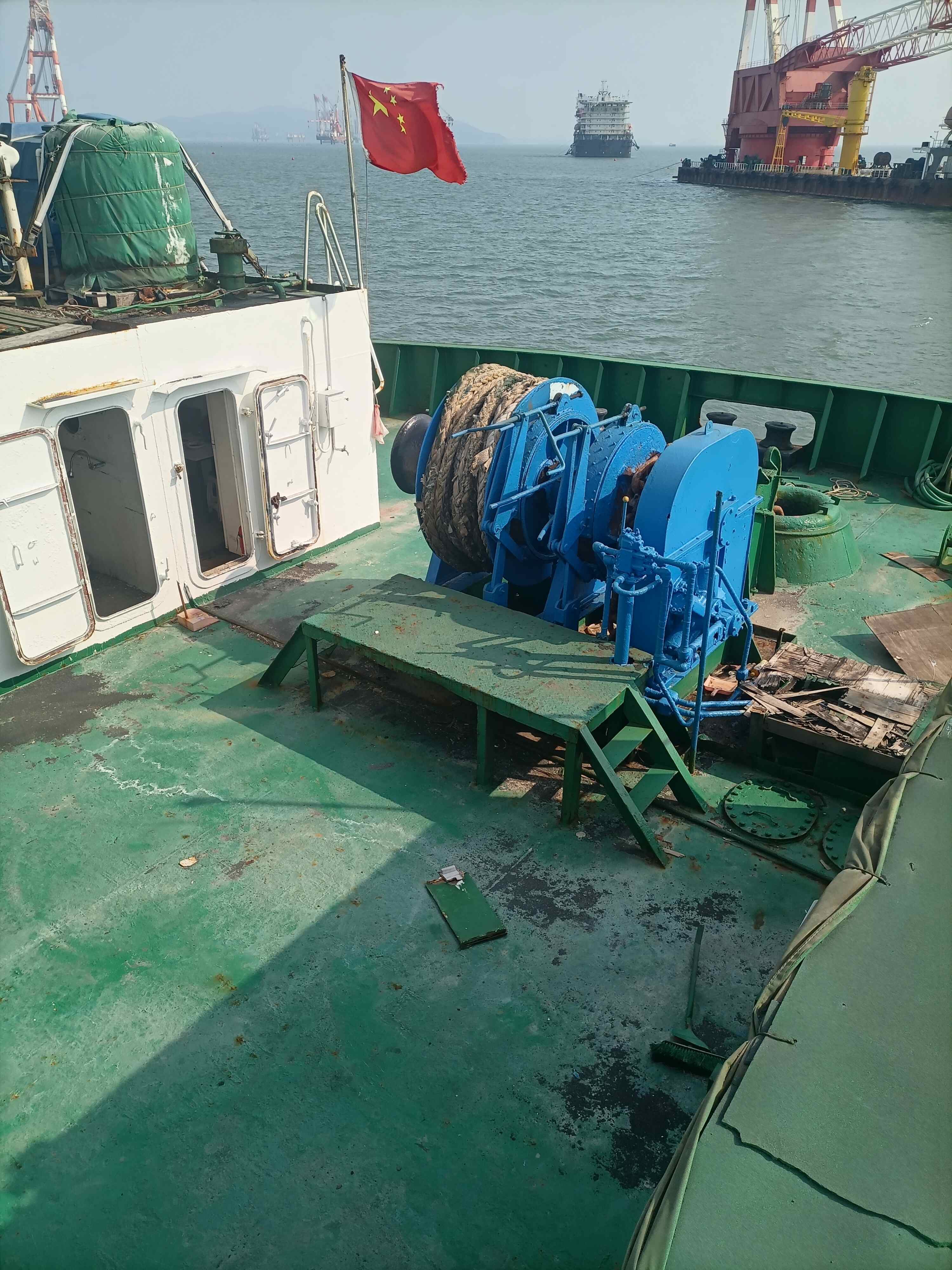310 FT Non-self-propelled deck barge For Sale