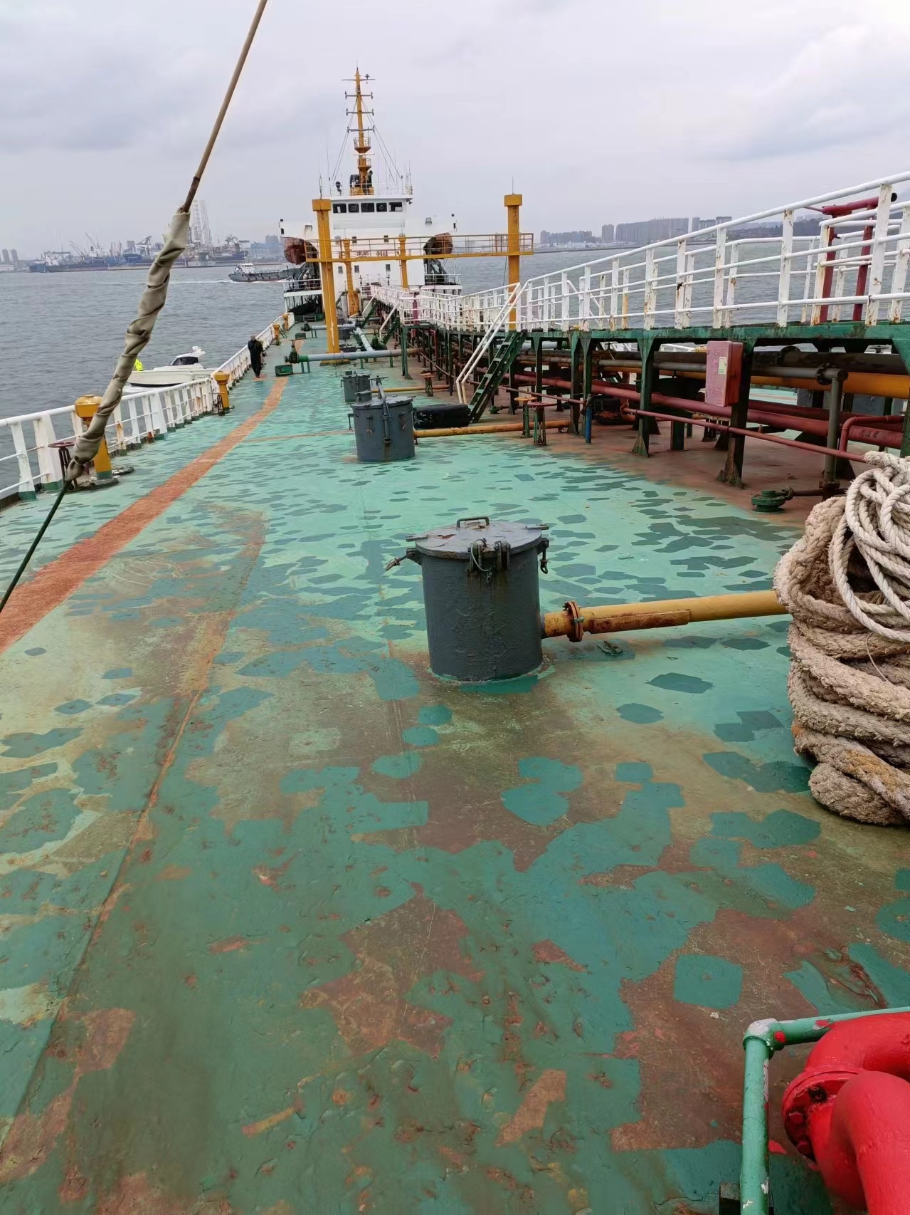 7000 T Product Oil Tanker For Sale