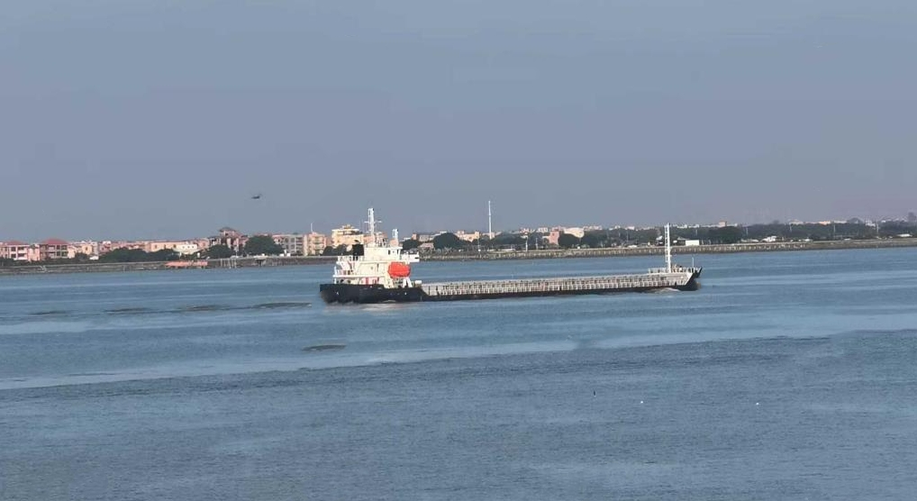 5300 T Bulk Carrier For Sale