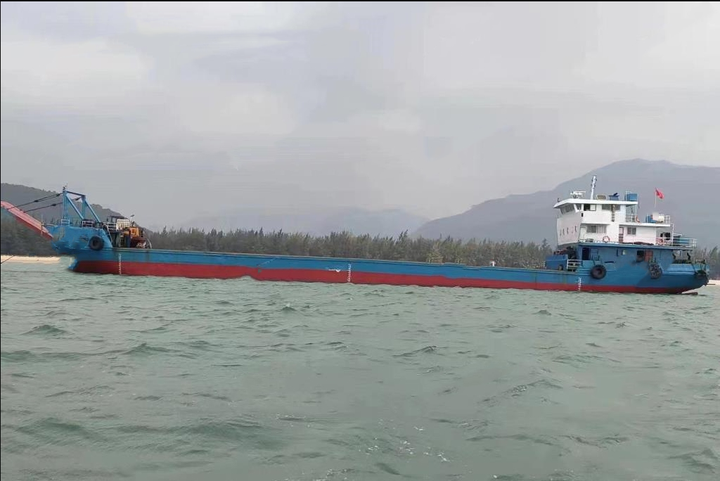 1240 T Deck Barge /LCT For Sale