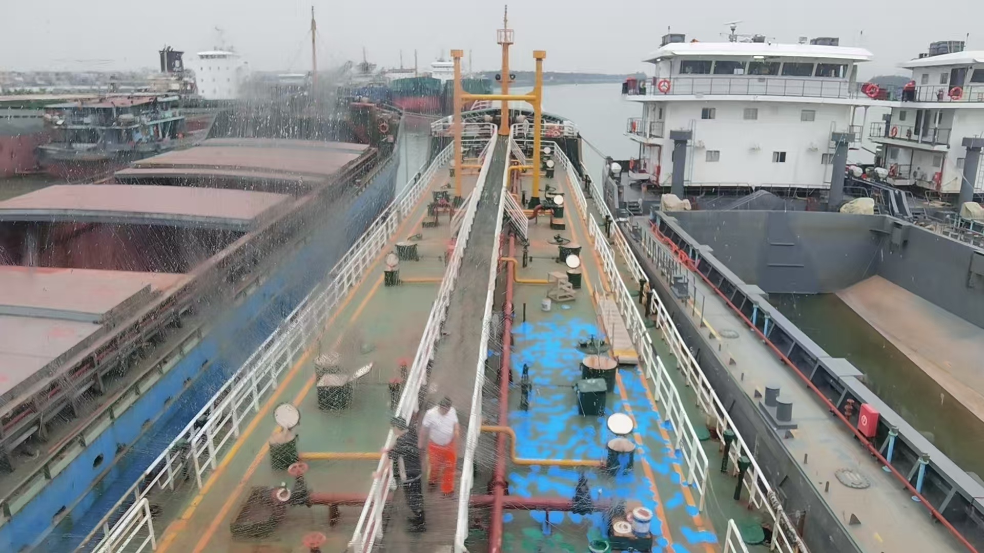 3366 T Product Oil Tanker For Sale