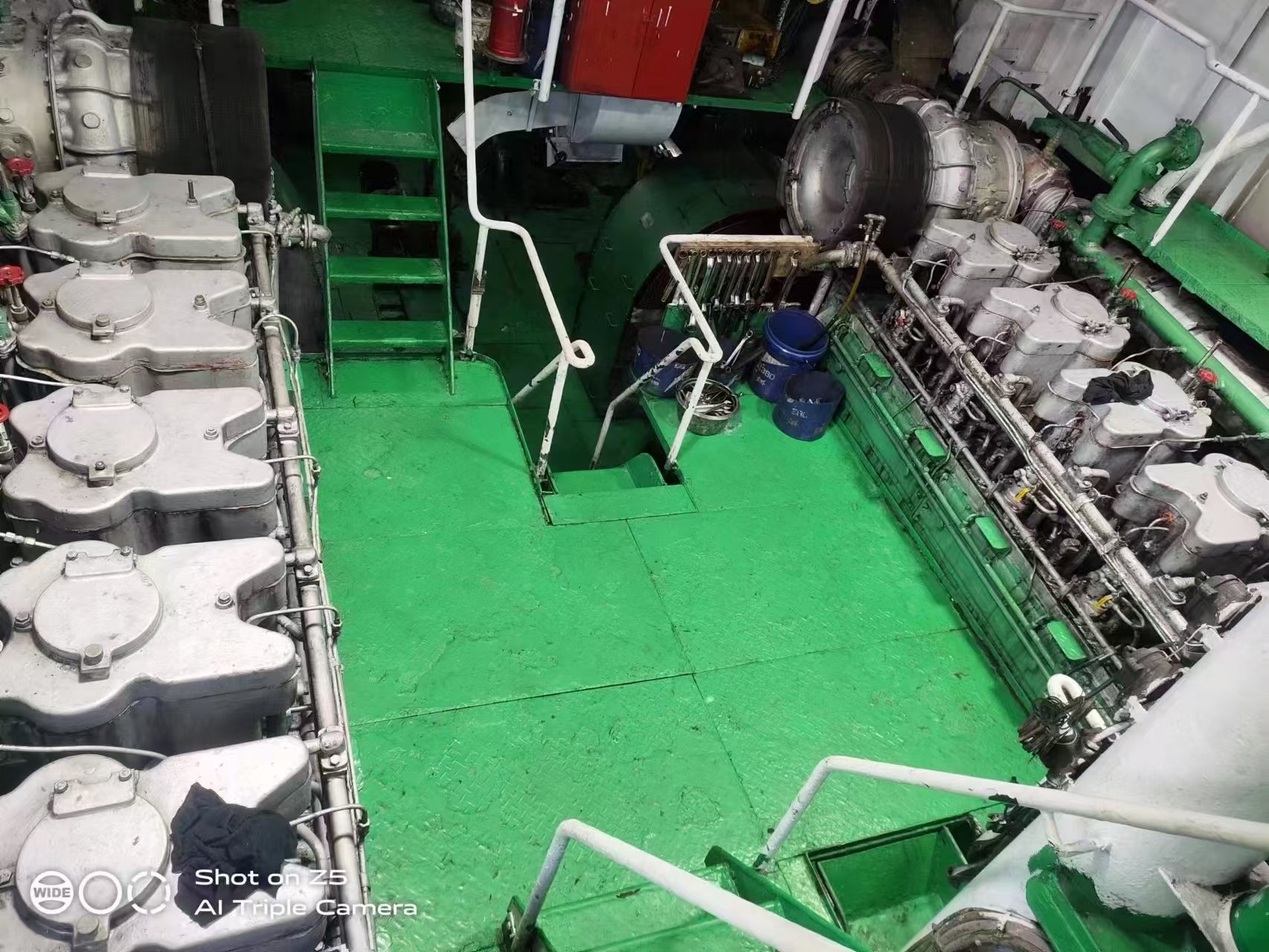 3300 PS Harbor Tug For Sale