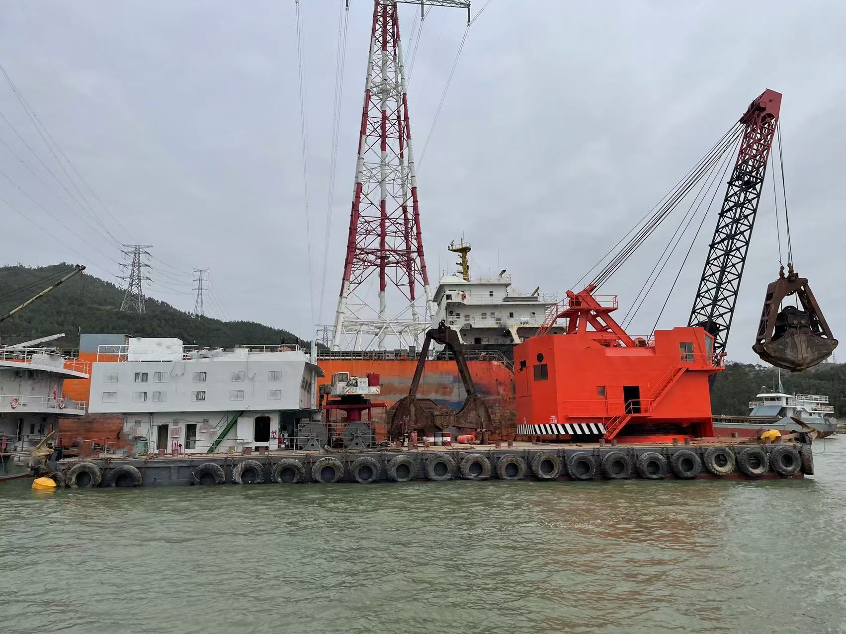 15 m³ Grab Dredger For Sale