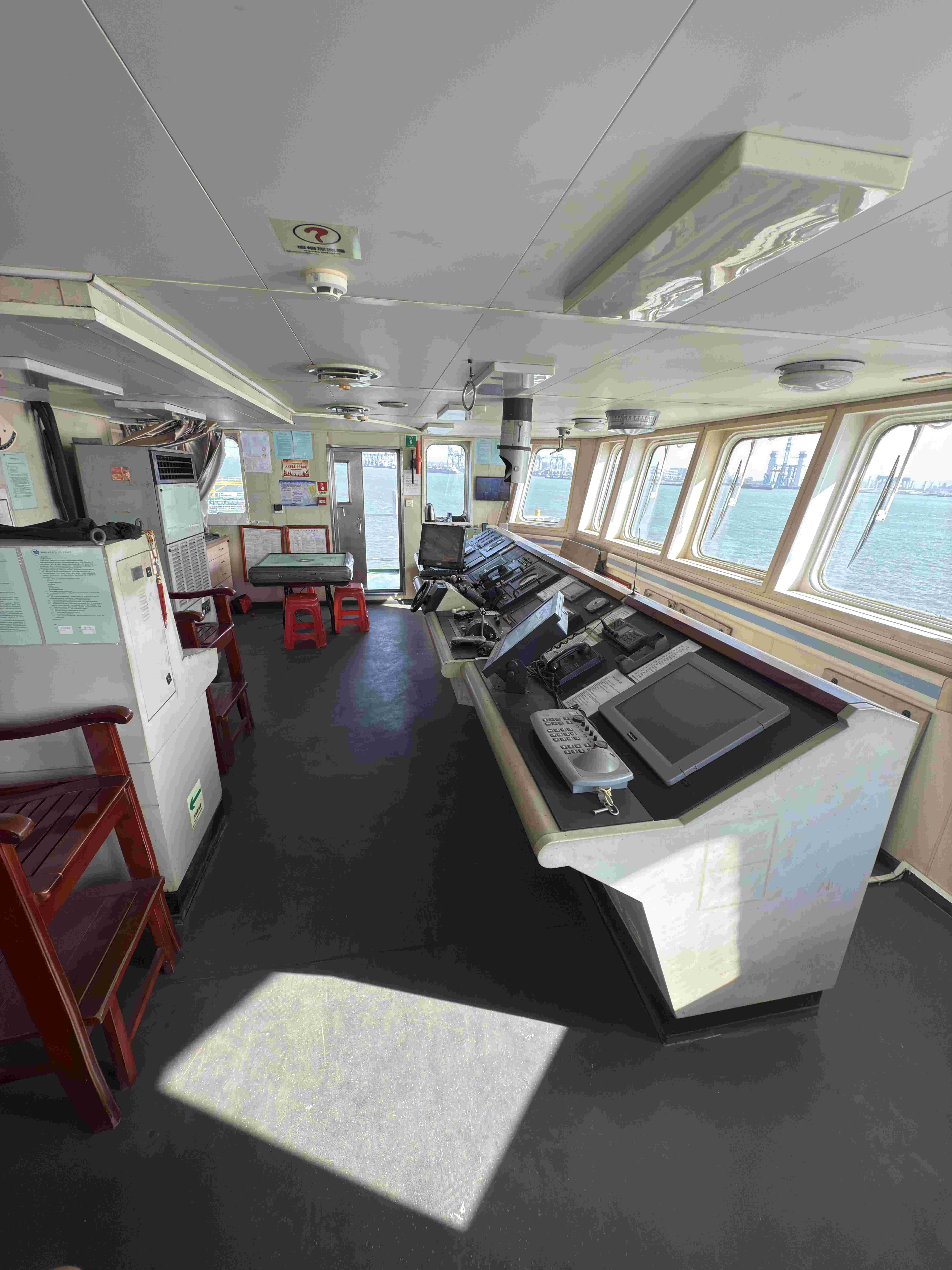 1700 T Bunkering Ship For Sale