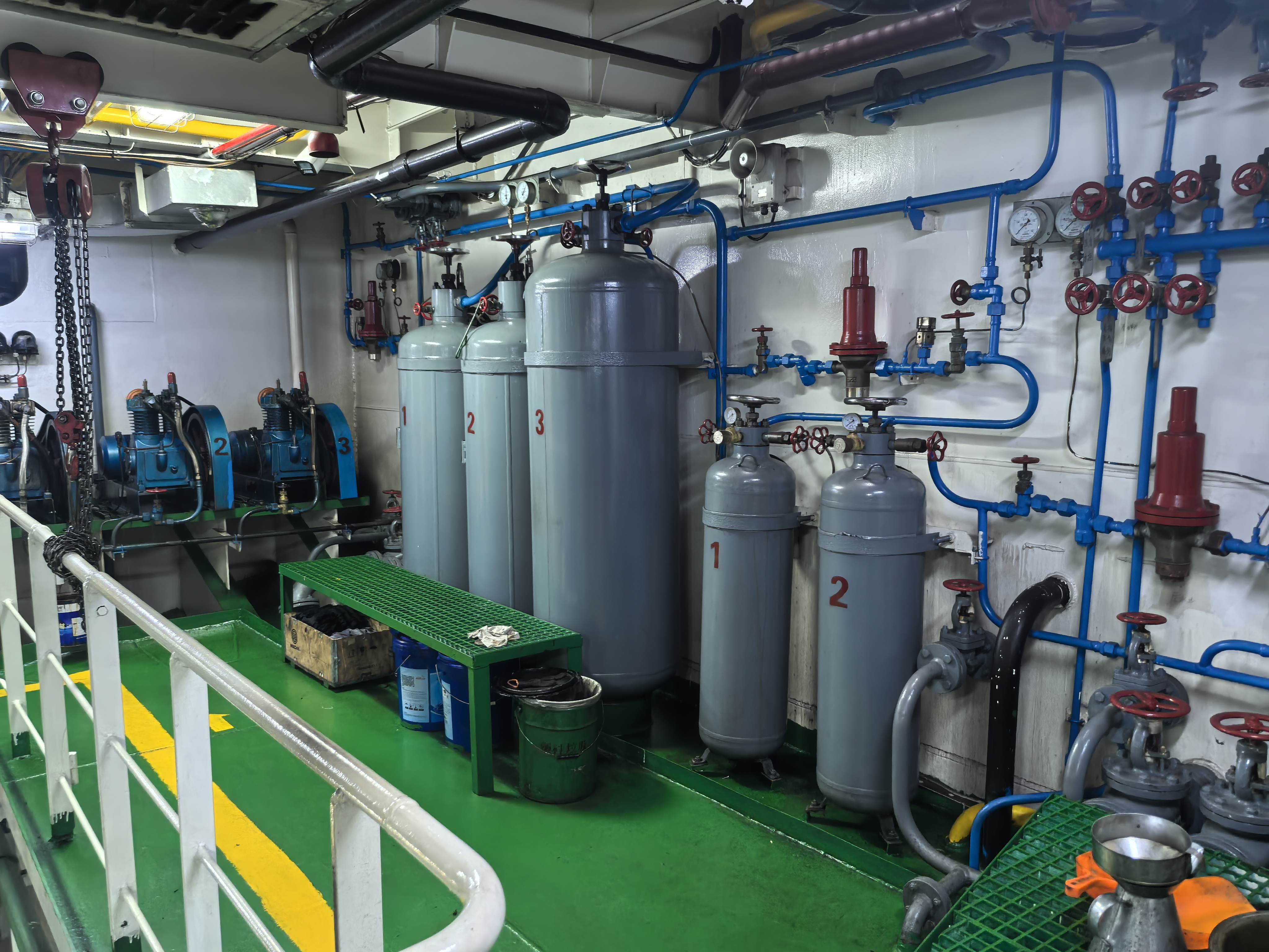 4450 T Product Oil Tanker For Sale