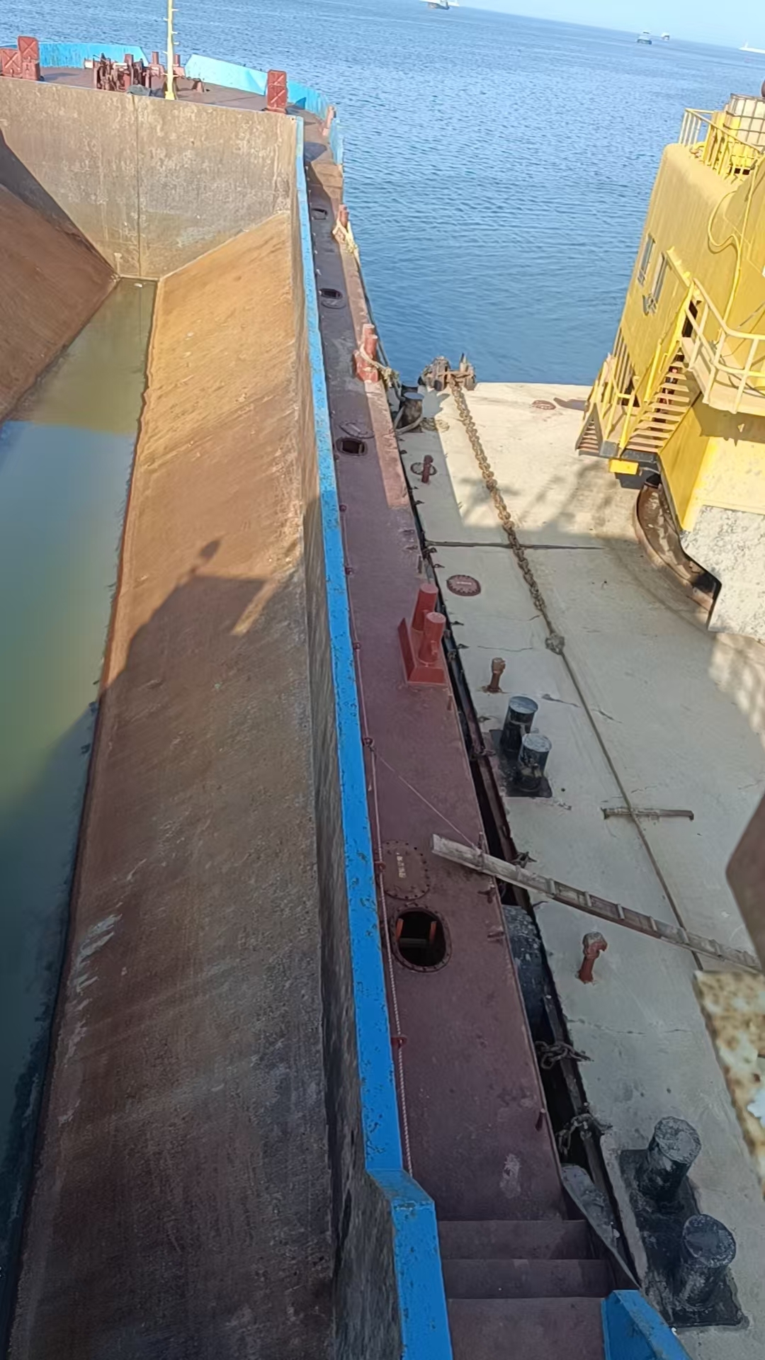 1200 m³ Split Hopper Barge For Sale