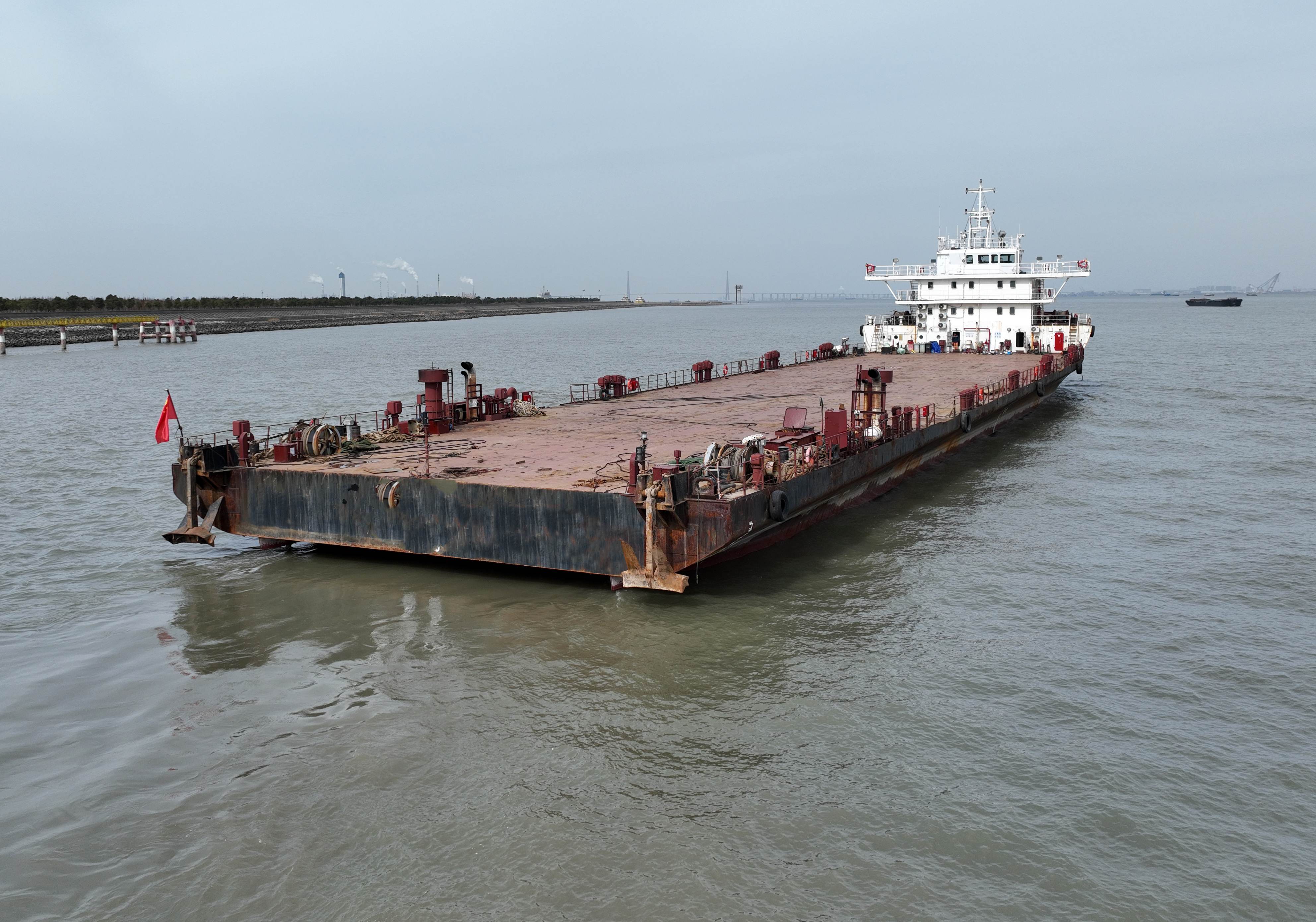 4612 T Deck Barge /LCT For Sale