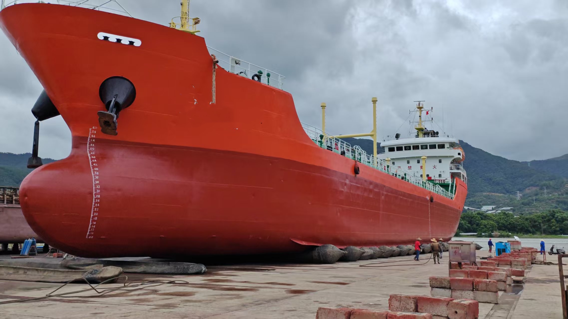 4161 T Product Oil Tanker For Sale