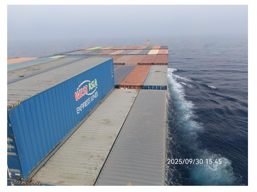 2076 TEU Container Ship For Sale