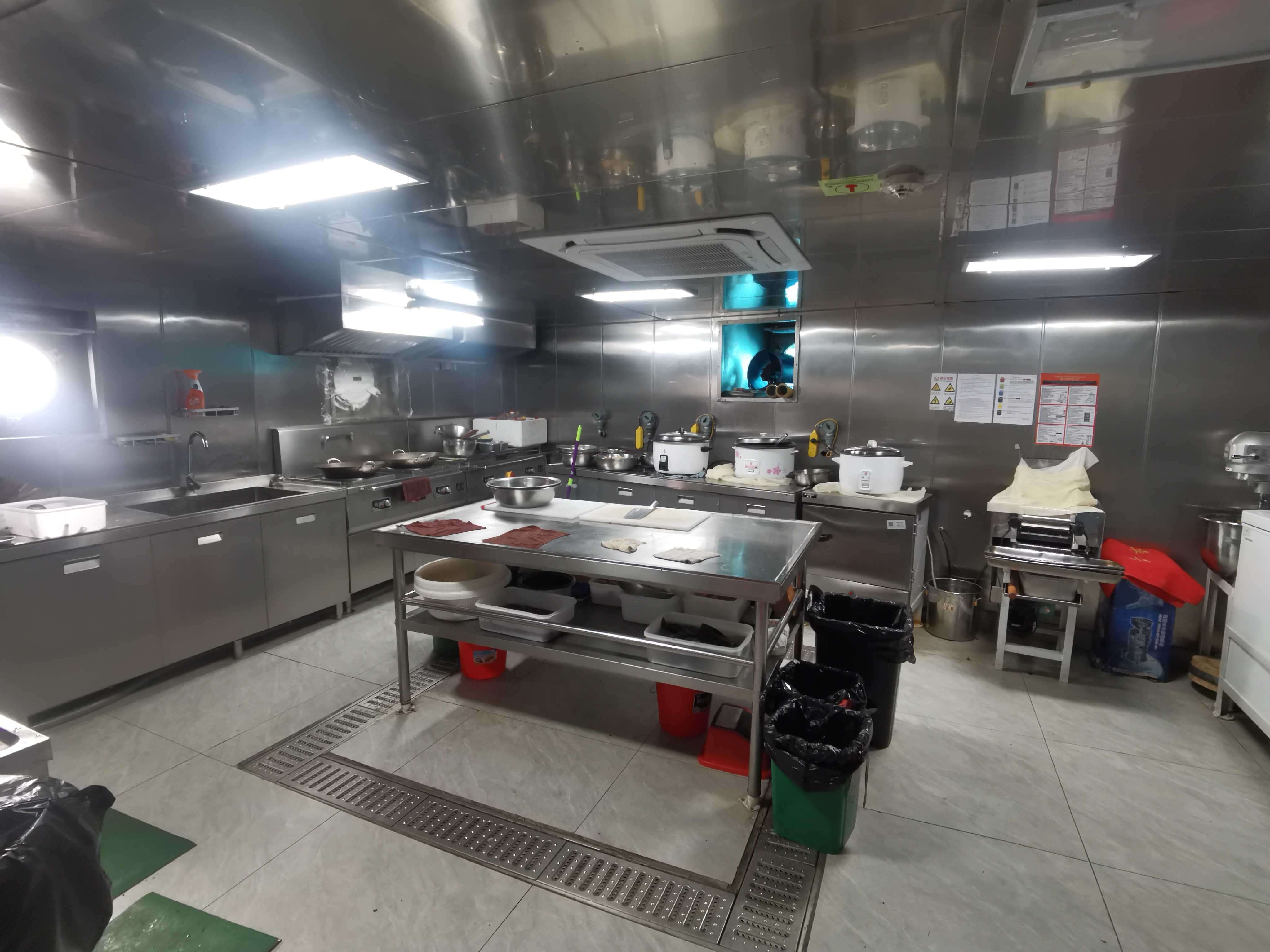 27242 T Deck Barge /LCT For Sale